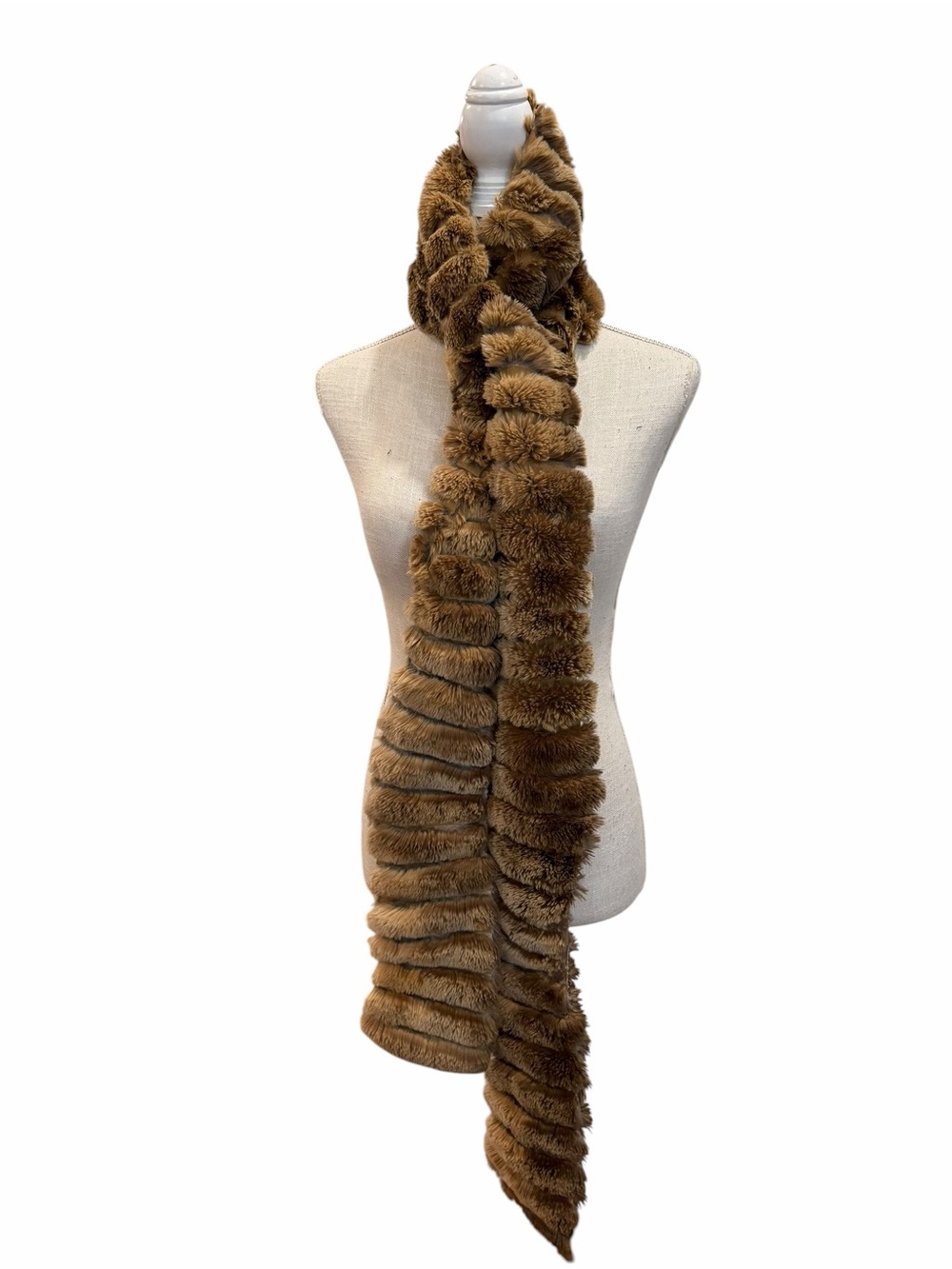 Fendi Extra Long Brown Fur Scarf With Certificate of Authenticity - Picture 3 of 7